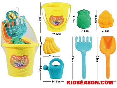 Toyland Bluey & Bingo 6 Piece Bucket & Spade Set With Watering Can