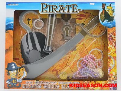 pirate pretend play